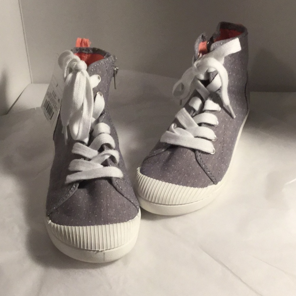 🆕 CAT & JACK KIDS SNEAKERS